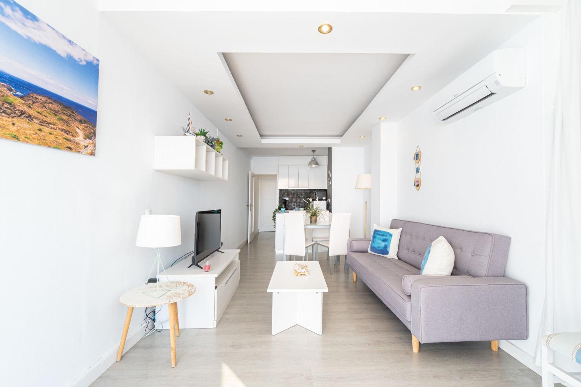 Apartment Meda Chica Roses Bagian luar foto